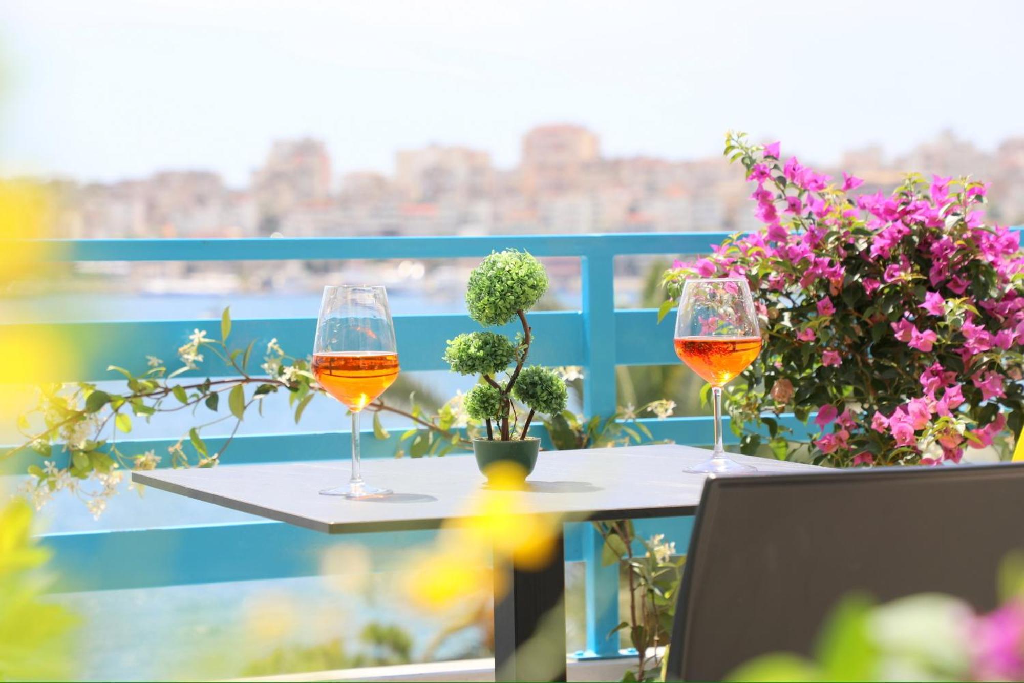 Oni Apartments סרנדה מראה חיצוני תמונה